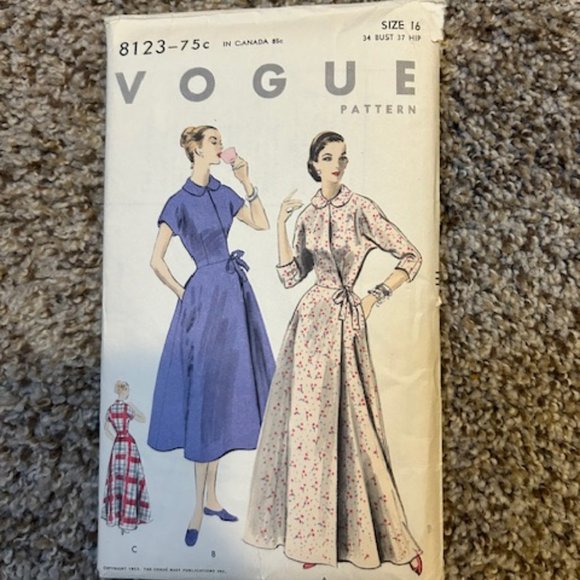 Vintage Sewing Patterns- Butterick & Vogue dresses- Lot of 2 - Picture 3 of 10